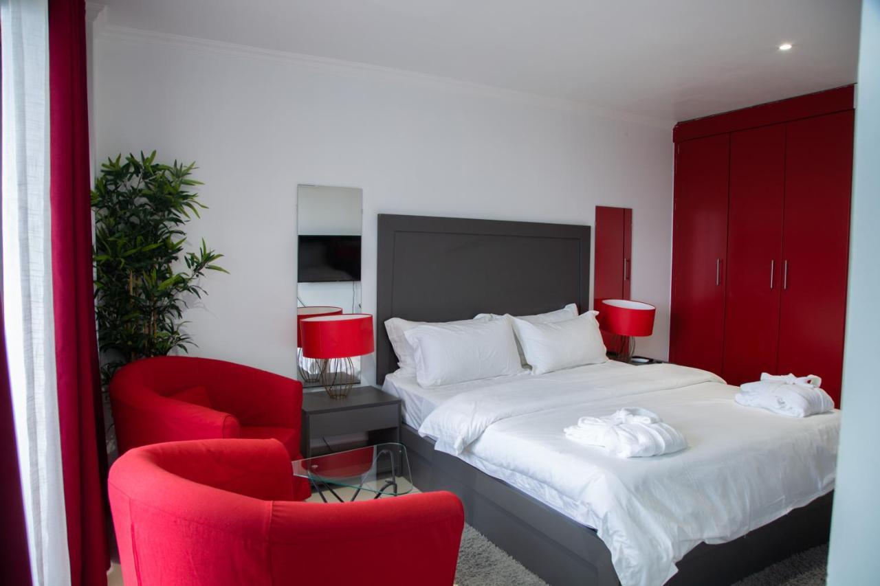 Wdc Aparthotel - Buea 外观 照片