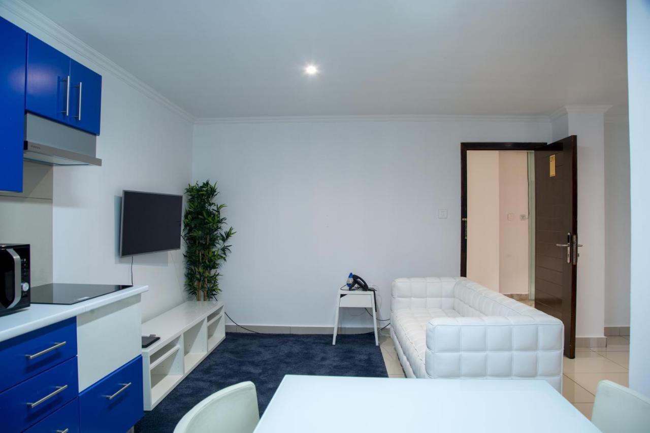 Wdc Aparthotel - Buea 外观 照片
