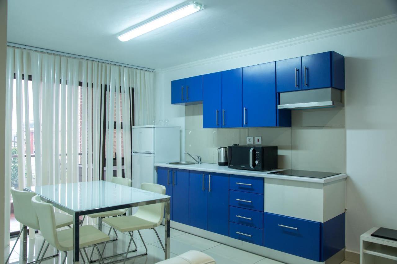 Wdc Aparthotel - Buea 外观 照片